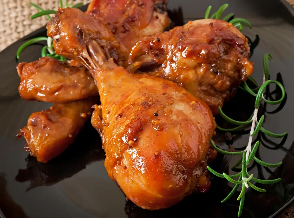 "Juicy and flavorful chicken drumstick recipes on a plate, perfect for dinner inspiration."